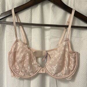 Victorias Secret Lingerie Valentine Sexy Unlined Demi Bra 32D Sheer Baby Pink EC